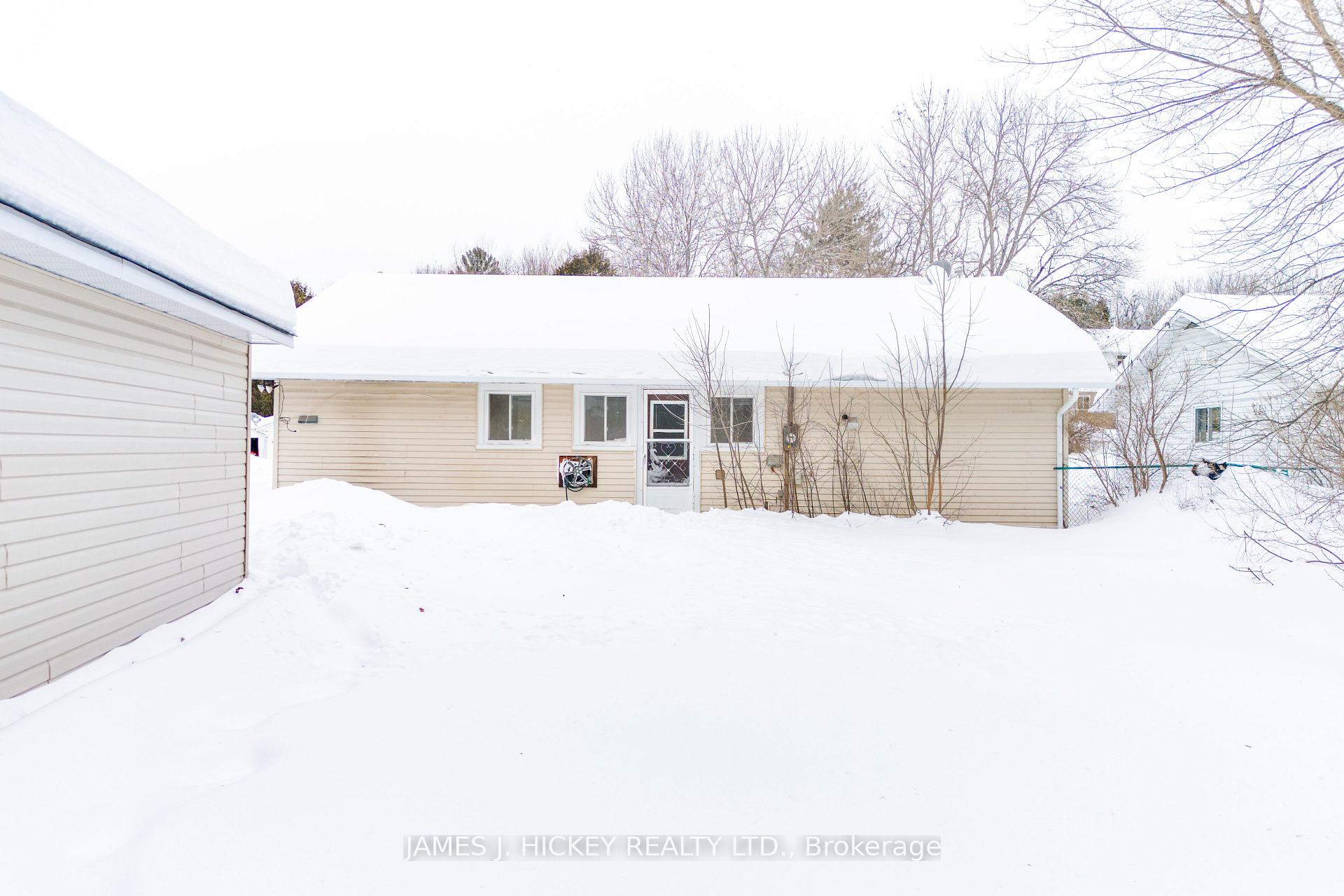 Photo 25 of 60 Beach Avenue, Deep River — HOMEH