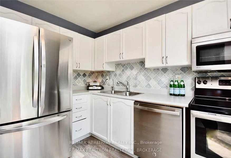 Photo 16 of 115 Copeman Crescent, Barrie, Painswick North — HOMEH