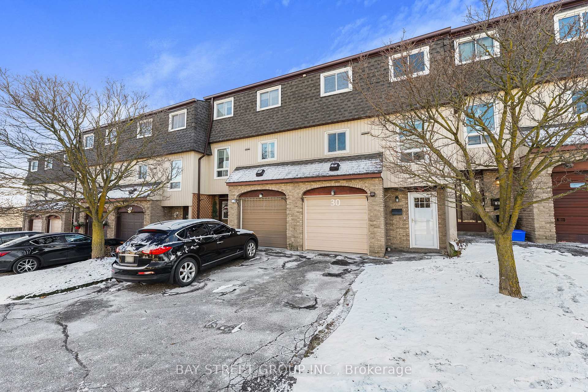 Photo 3 of Unit 30, 80 Old Country Drive, Kitchener — HOMEH