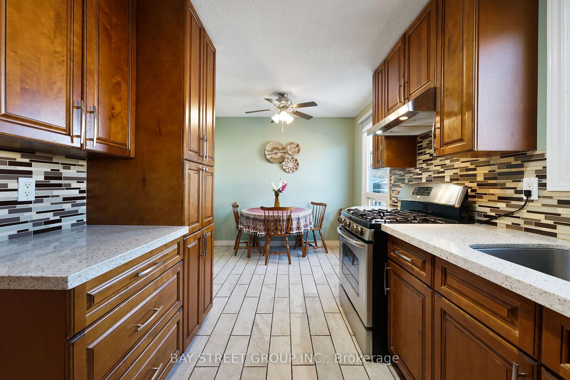 Photo 17 of Unit 30, 80 Old Country Drive, Kitchener — HOMEH