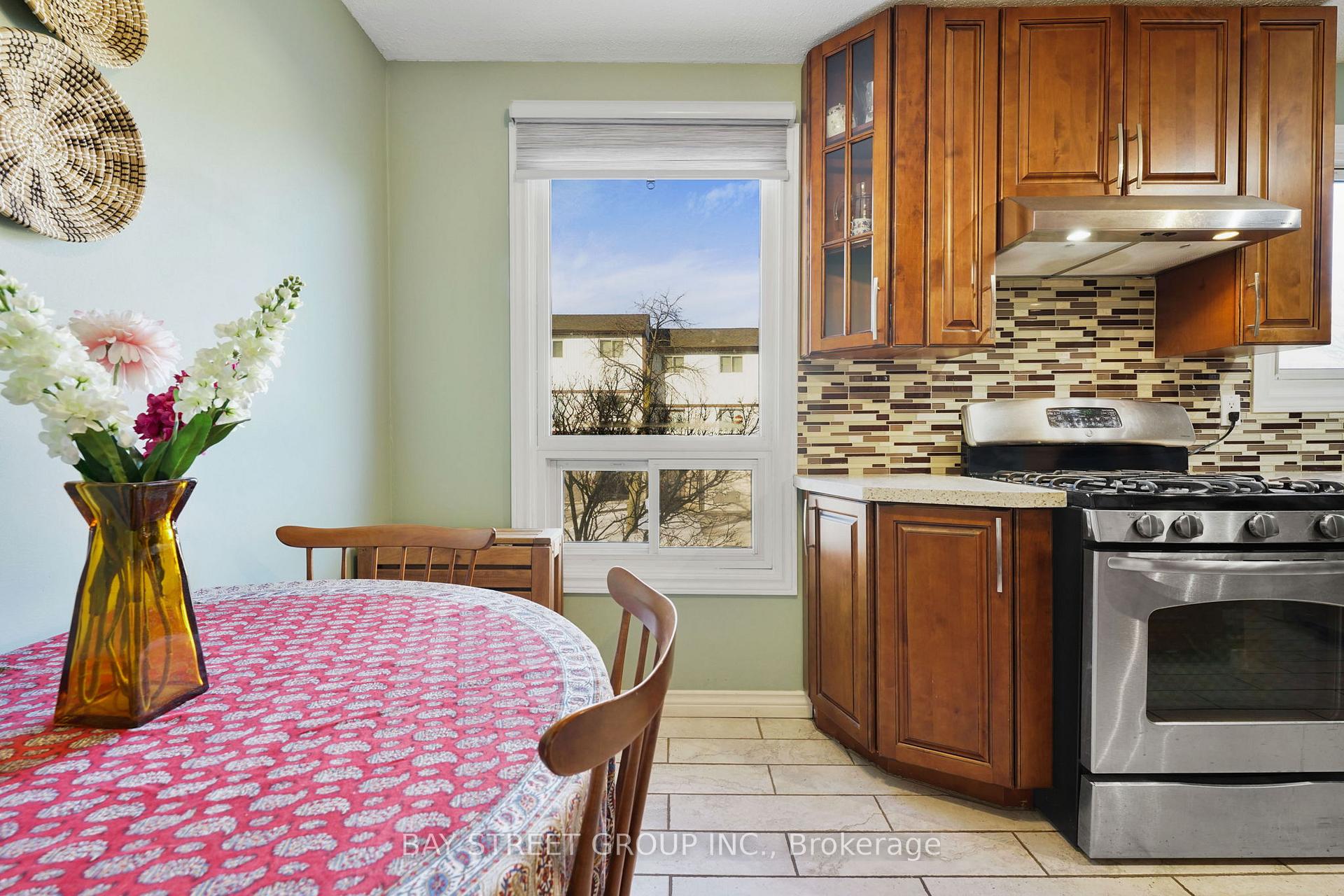 Photo 20 of Unit 30, 80 Old Country Drive, Kitchener — HOMEH