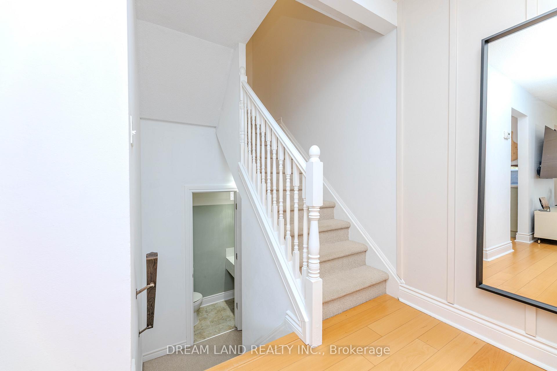 Photo 12 of Unit 2, 653 Francis Road, Burlington, LaSalle — HOMEH