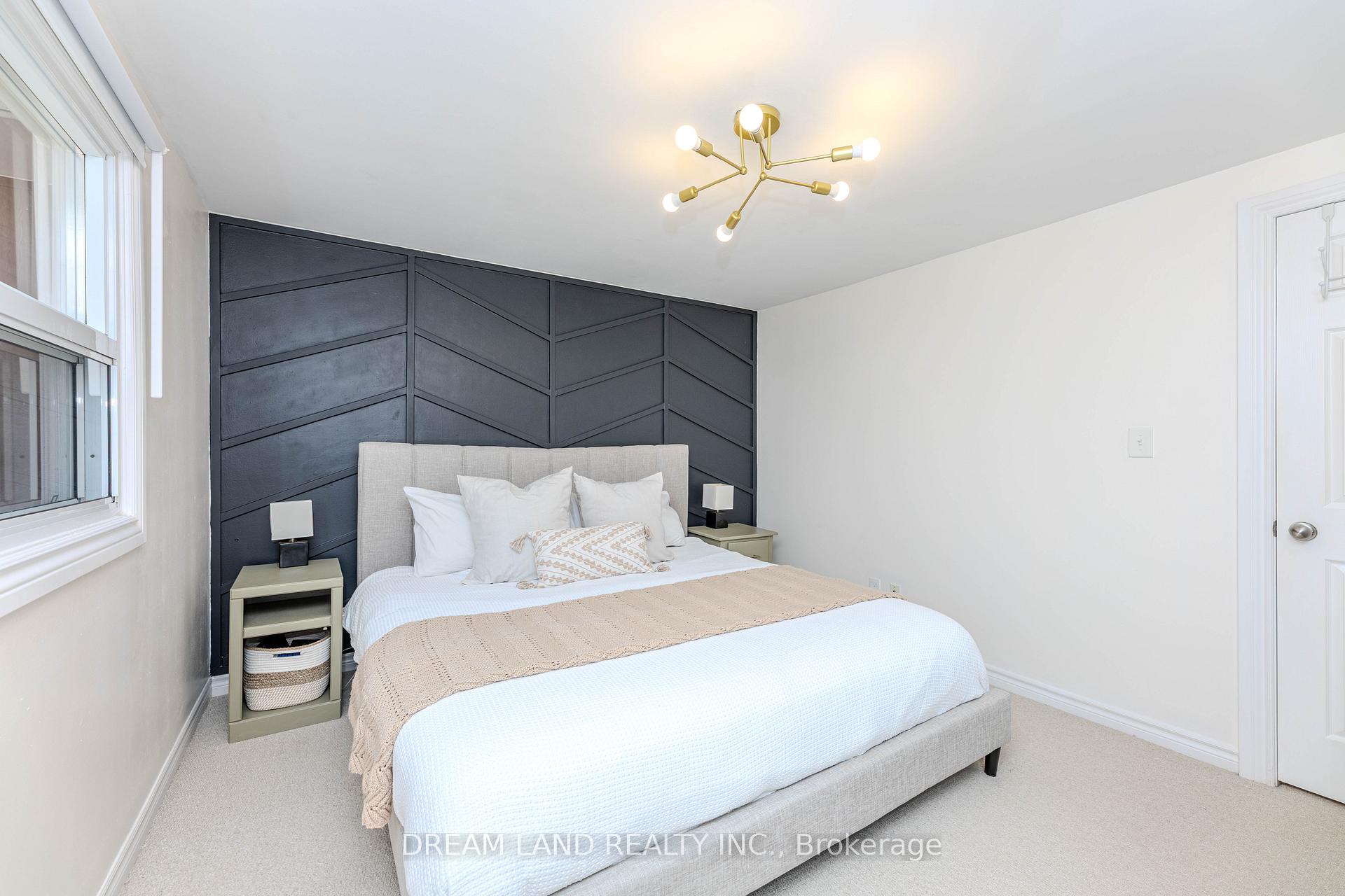 Photo 18 of Unit 2, 653 Francis Road, Burlington, LaSalle — HOMEH