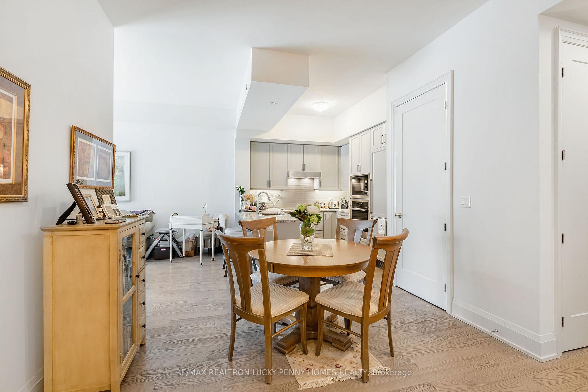 Photo 9 of Unit 207, 20 Fred Varley Drive, Markham, Unionville — HOMEH