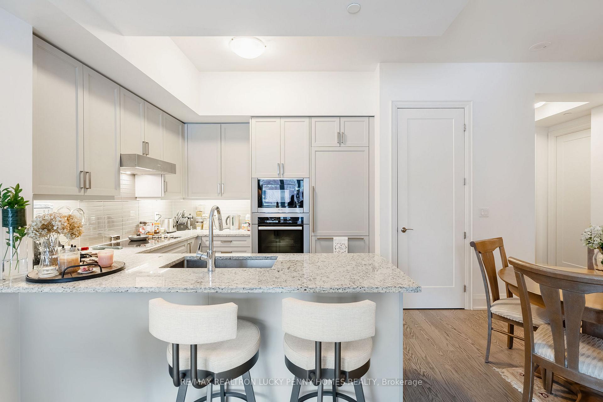 Photo 12 of Unit 207, 20 Fred Varley Drive, Markham, Unionville — HOMEH