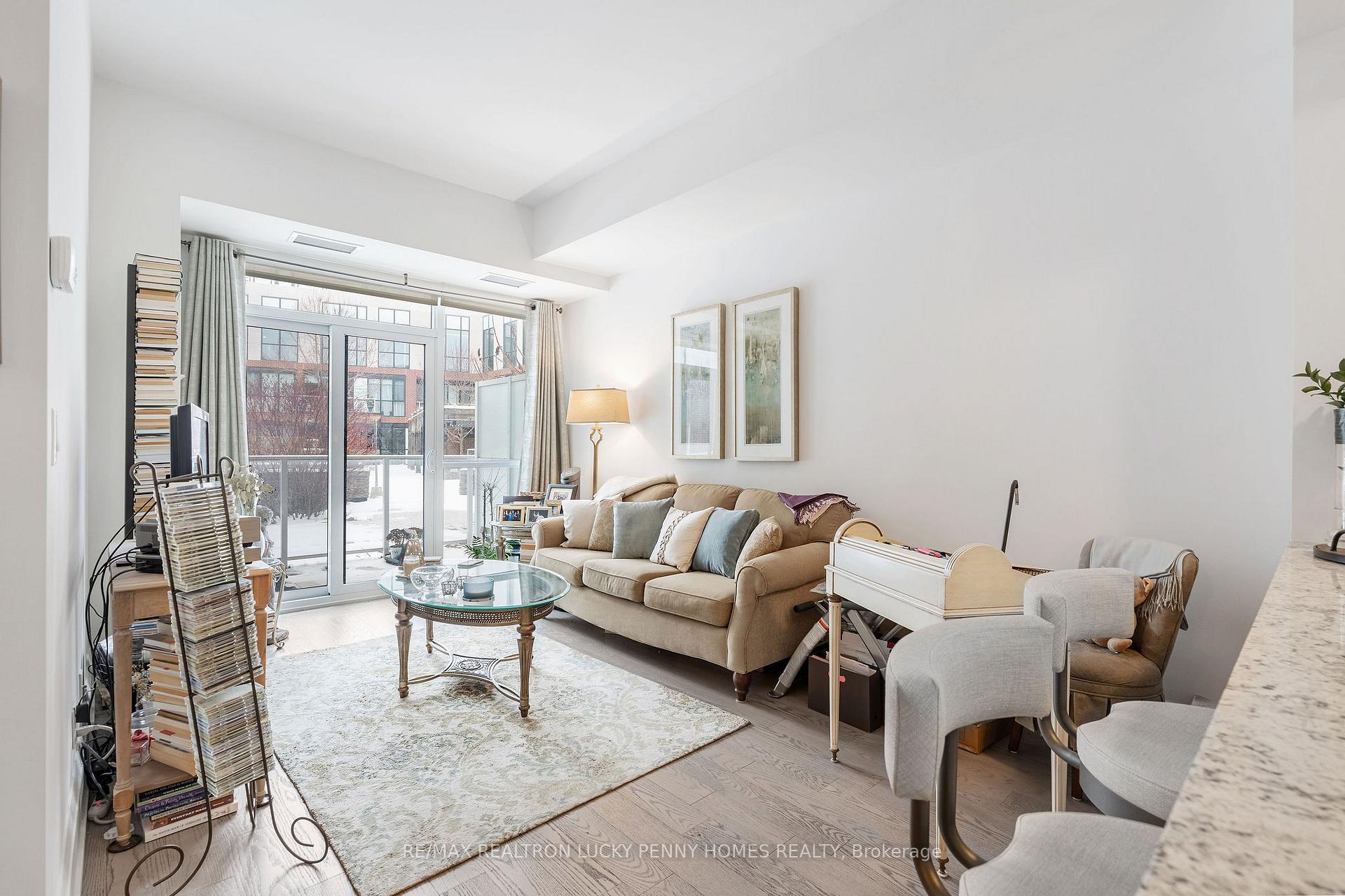 Photo 14 of Unit 207, 20 Fred Varley Drive, Markham, Unionville — HOMEH