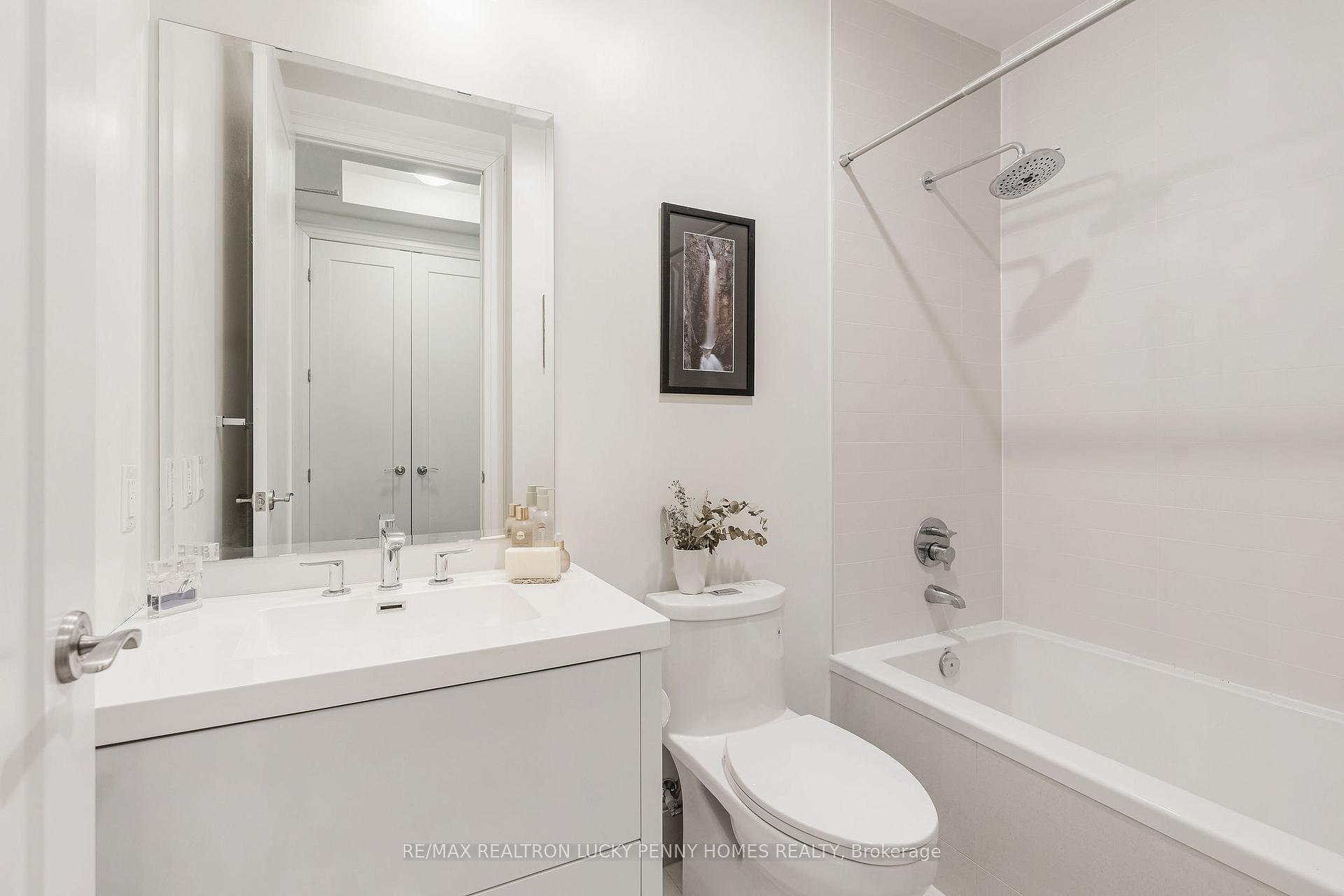 Photo 21 of Unit 207, 20 Fred Varley Drive, Markham, Unionville — HOMEH