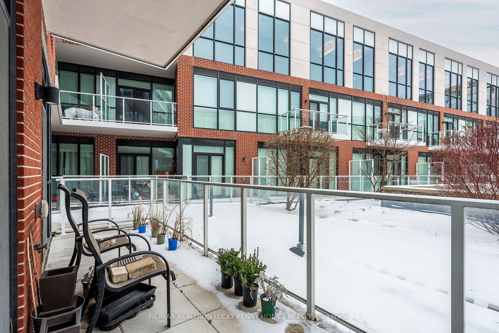 Photo 24 of Unit 207, 20 Fred Varley Drive, Markham, Unionville — HOMEH