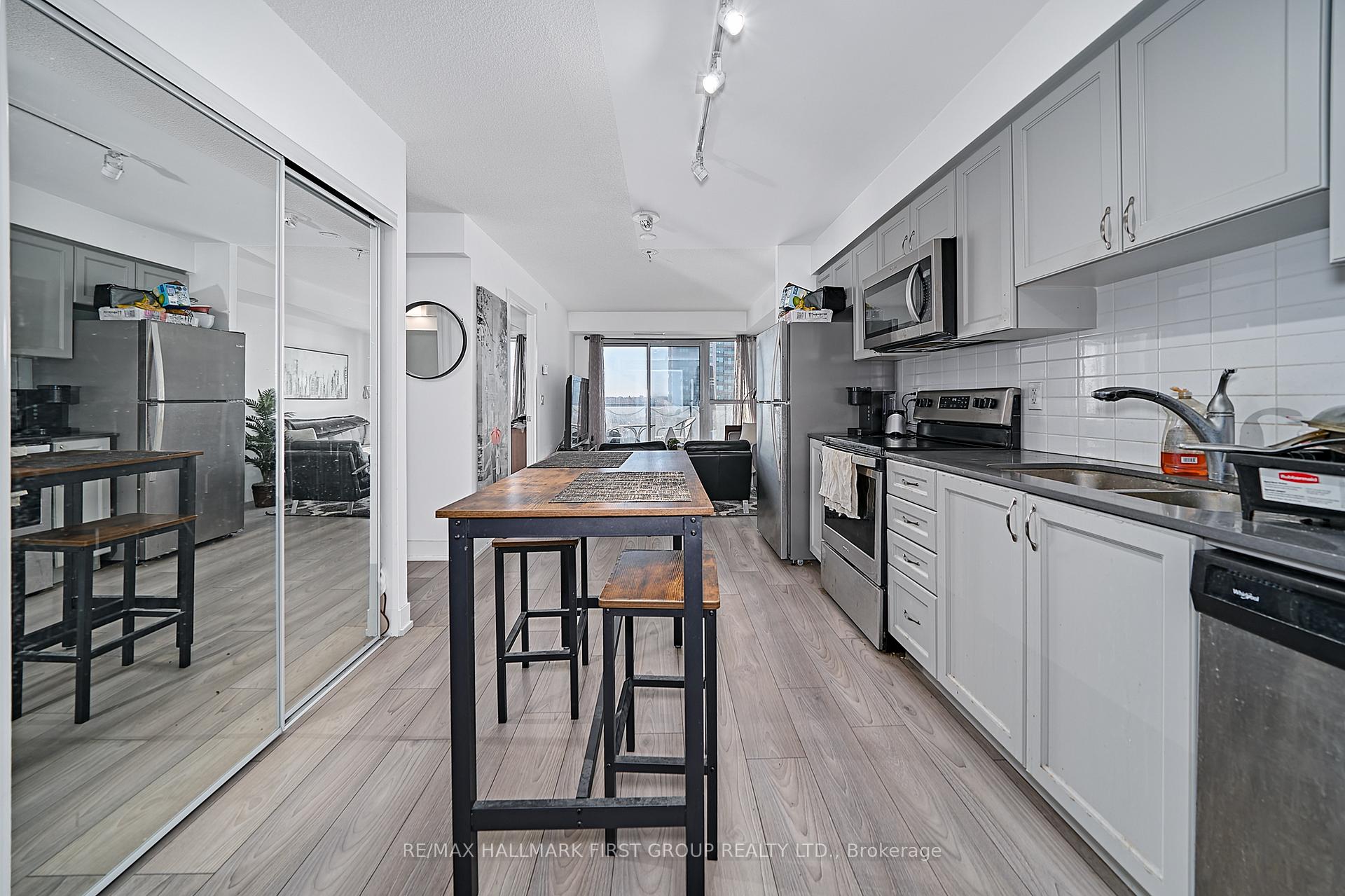 Photo 13 of Unit 608, 1255 Bayly Street, Pickering, Bay Ridges — HOMEH