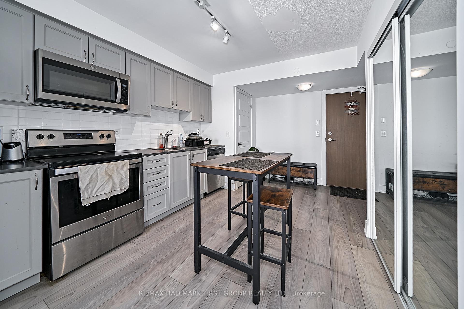 Photo 29 of Unit 608, 1255 Bayly Street, Pickering, Bay Ridges — HOMEH