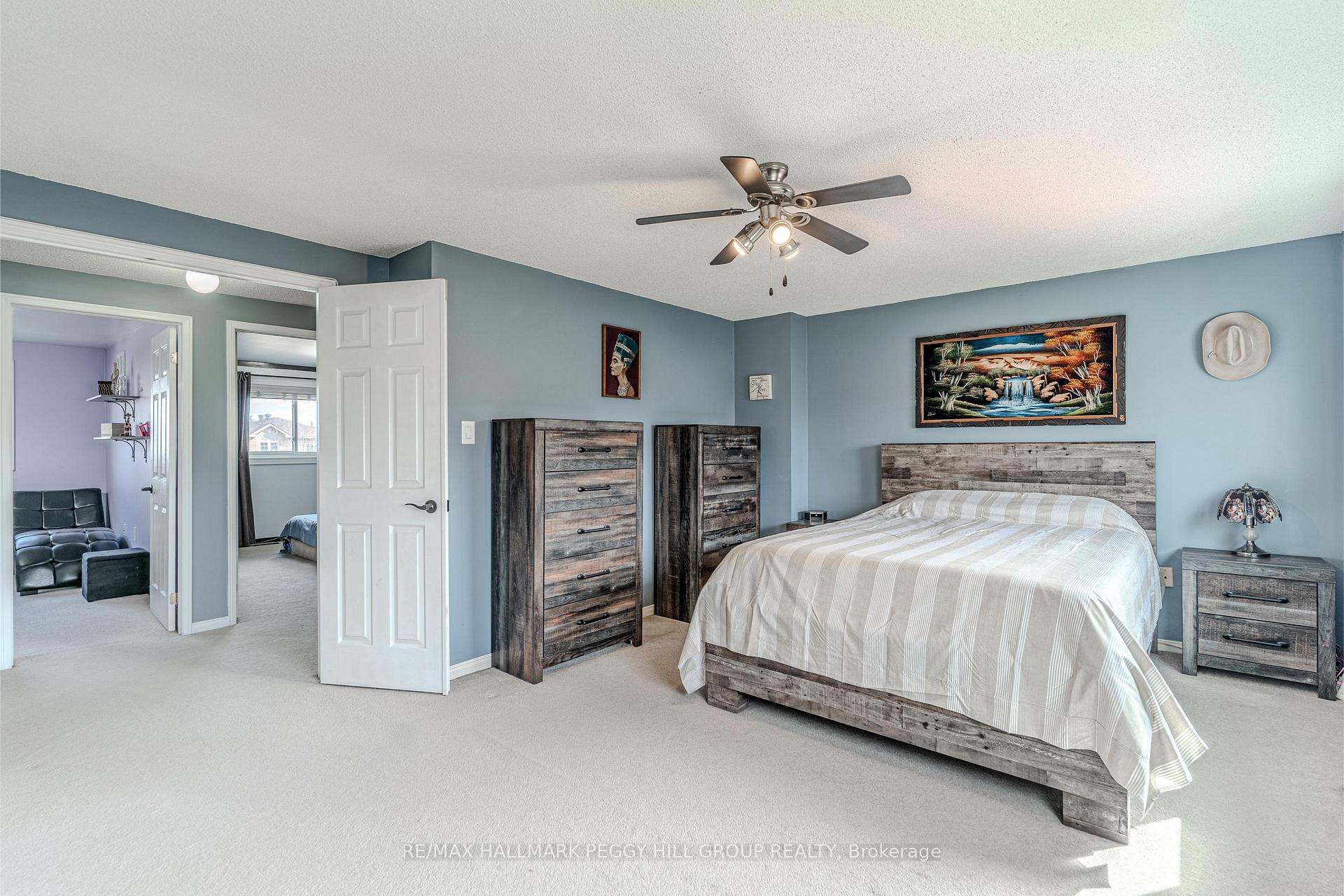 Photo 10 of 147 Nathan Crescent, Barrie, Painswick South — HOMEH