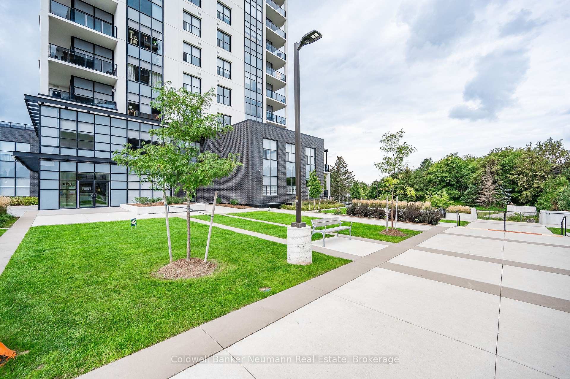 Photo 89 of Unit 1202, 1878 Gordon Street, Guelph, Pineridge/Westminster Woods — HOMEH