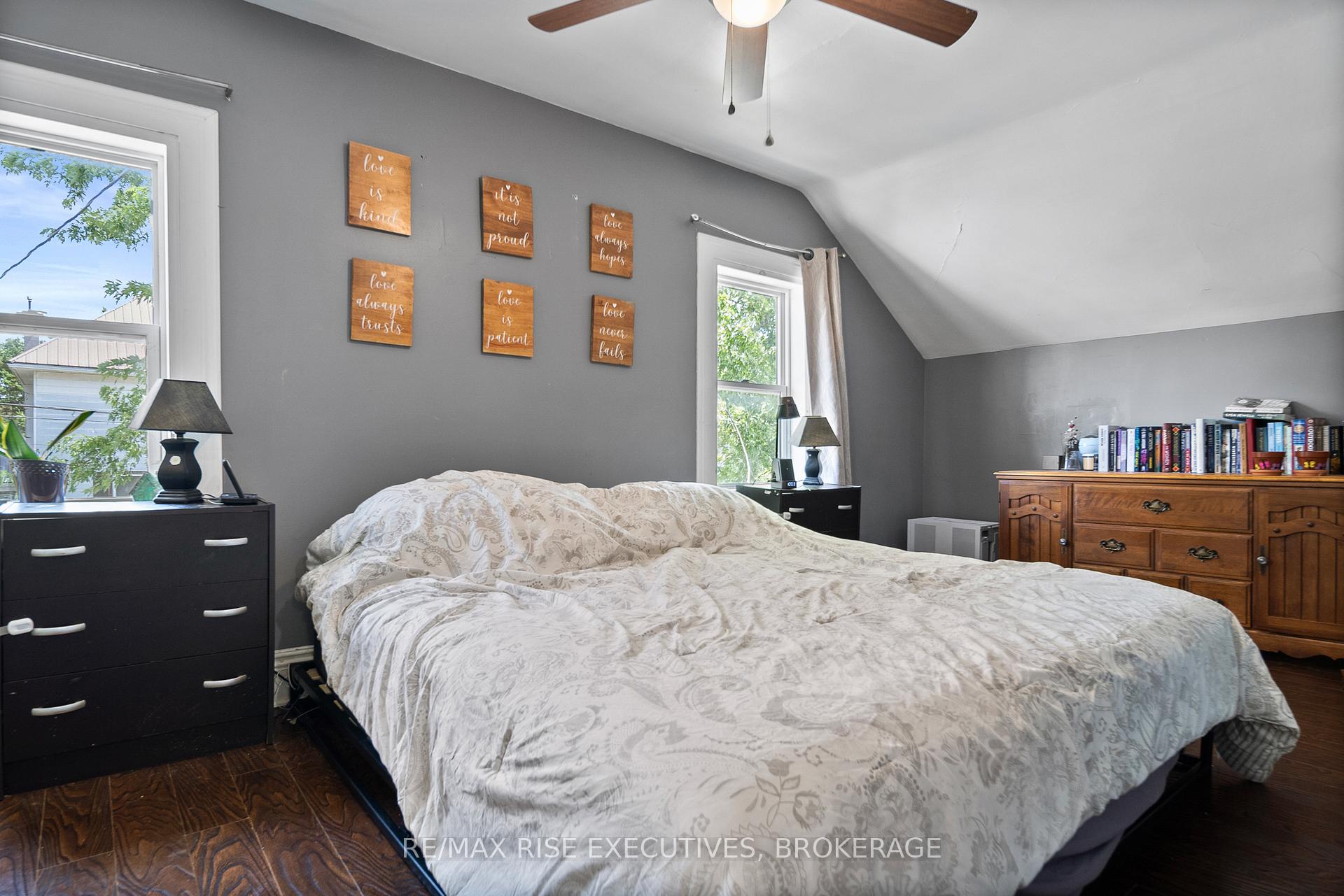 Photo 19 of 100 Elm Street, Gananoque — HOMEH