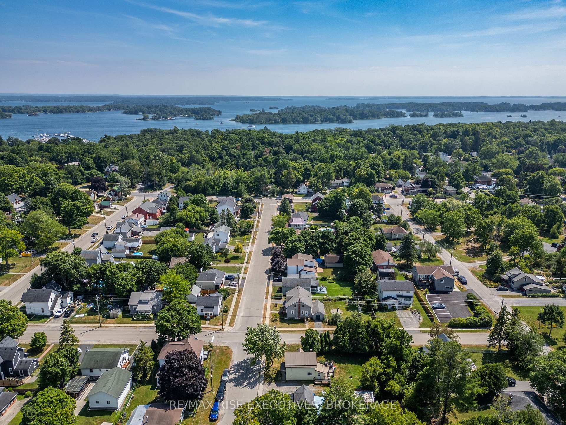 Photo 46 of 100 Elm Street, Gananoque — HOMEH