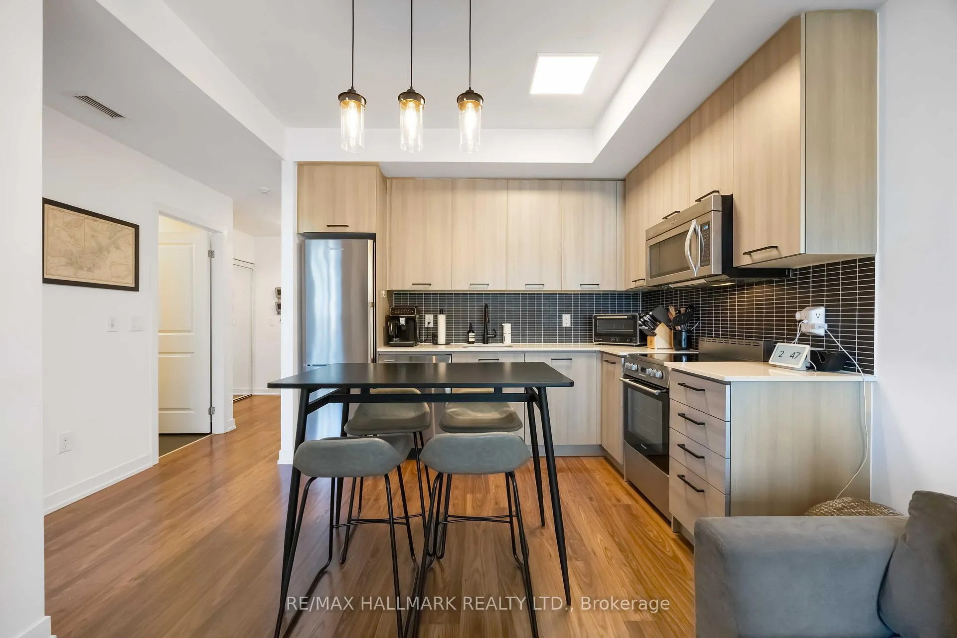 Photo 12 of Unit 902, 105 George Street, Toronto, Moss Park — HOMEH