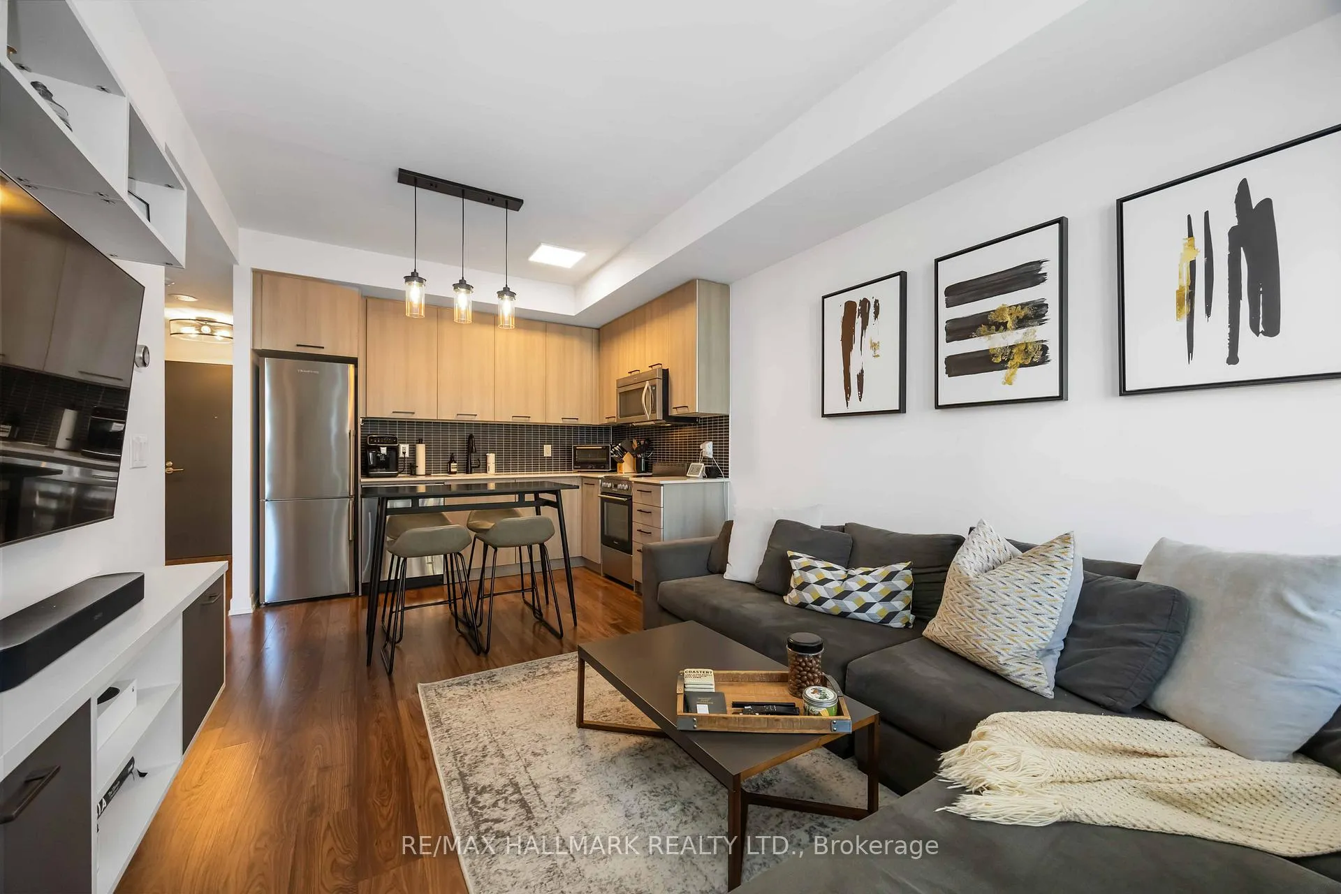 Photo 18 of Unit 902, 105 George Street, Toronto, Moss Park — HOMEH