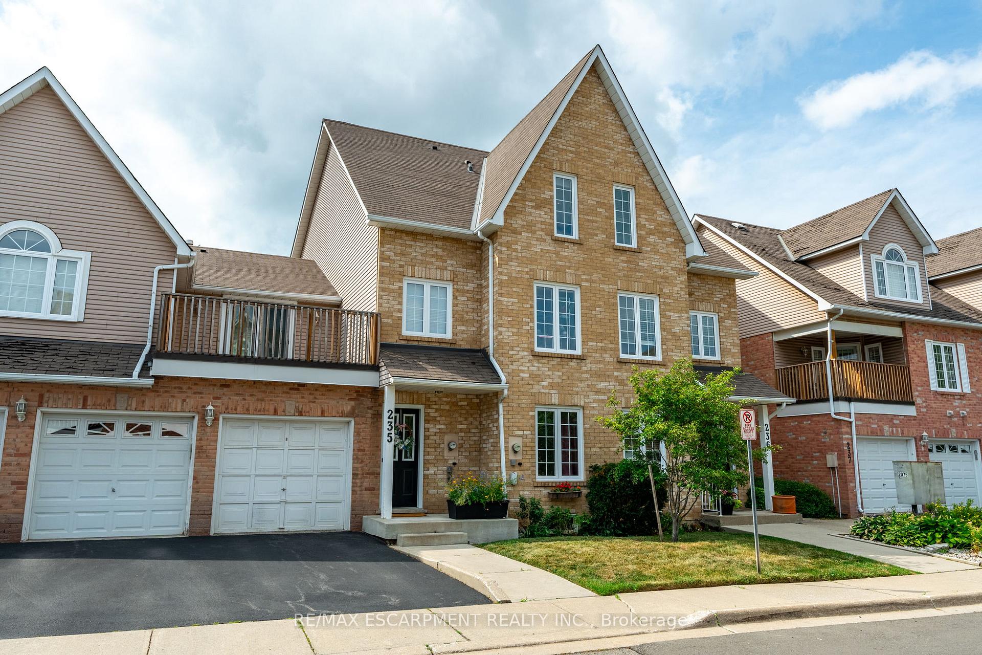 Photo 1 of Unit 235, 2075 Walkers Line, Burlington, Rose — HOMEH