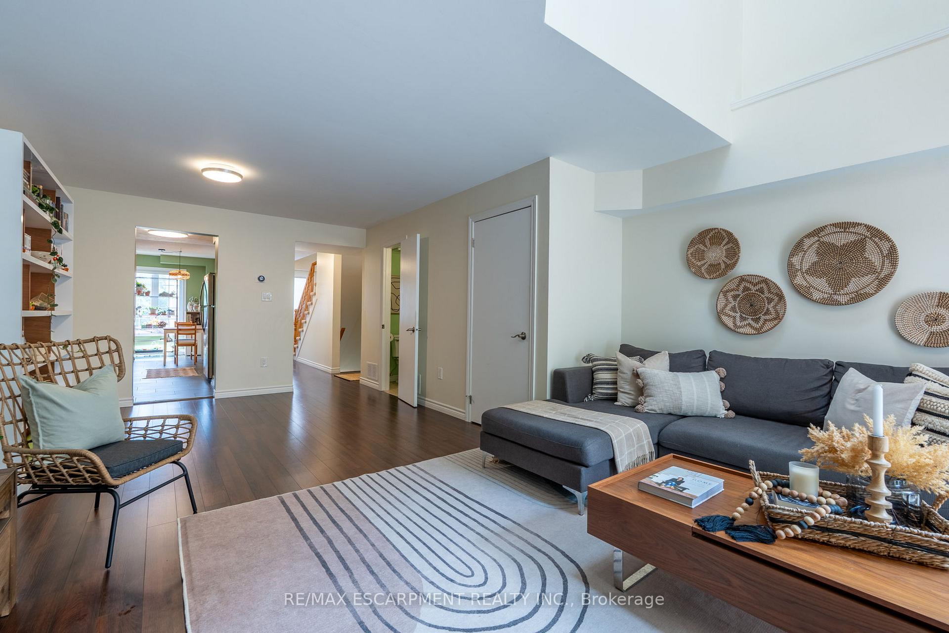 Photo 6 of Unit 235, 2075 Walkers Line, Burlington, Rose — HOMEH