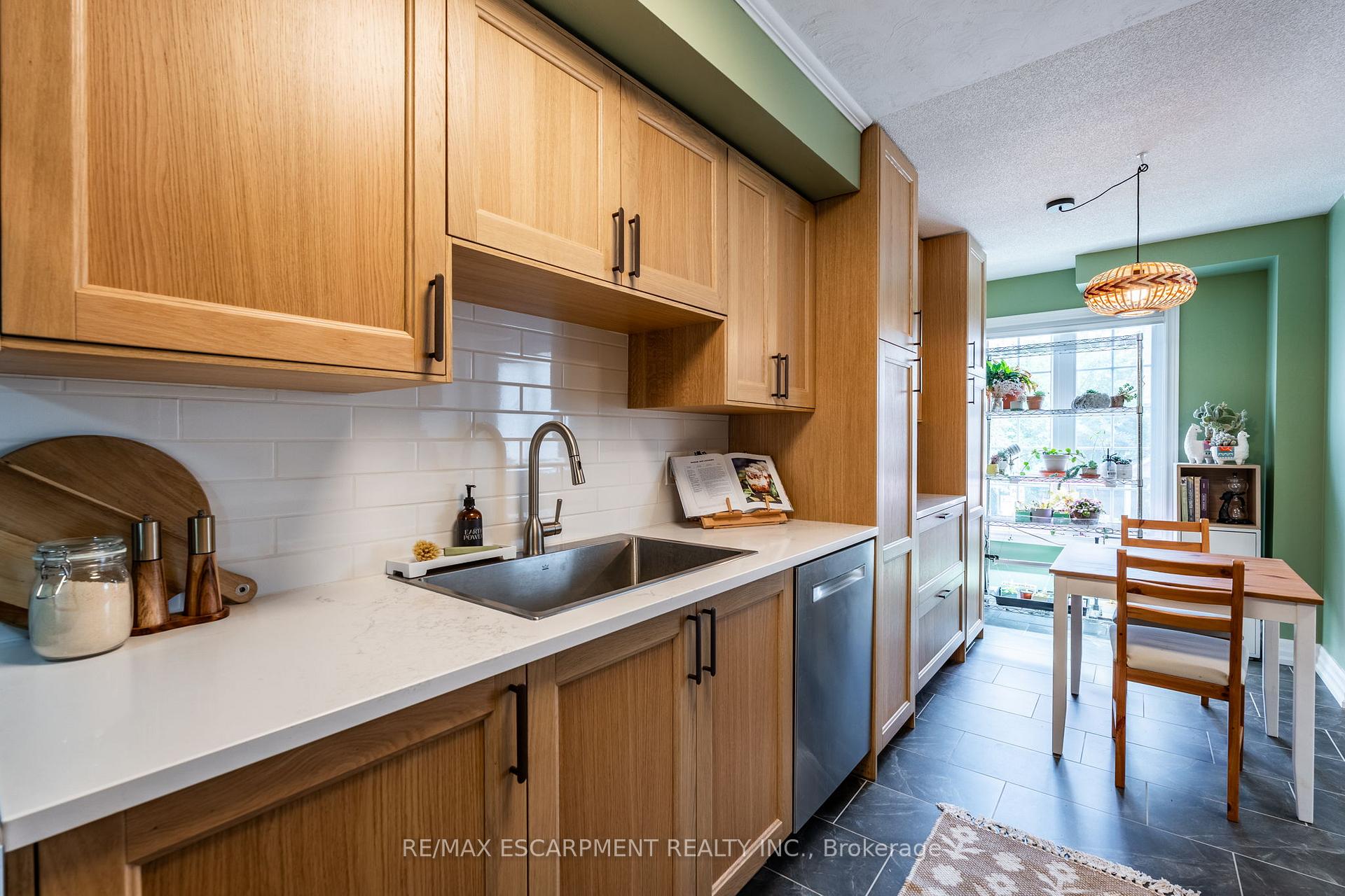 Photo 13 of Unit 235, 2075 Walkers Line, Burlington, Rose — HOMEH