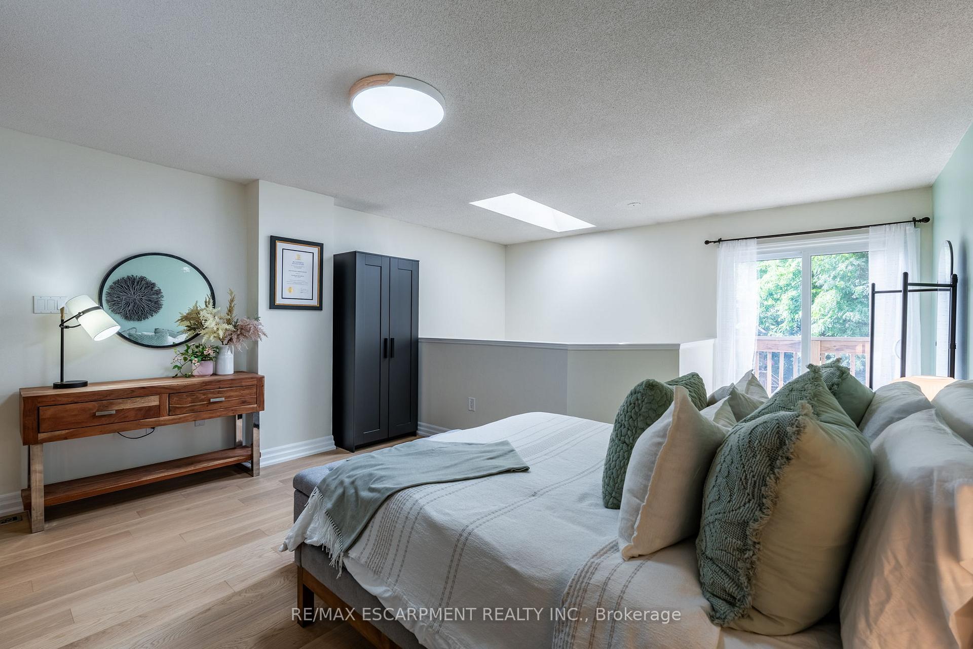 Photo 21 of Unit 235, 2075 Walkers Line, Burlington, Rose — HOMEH