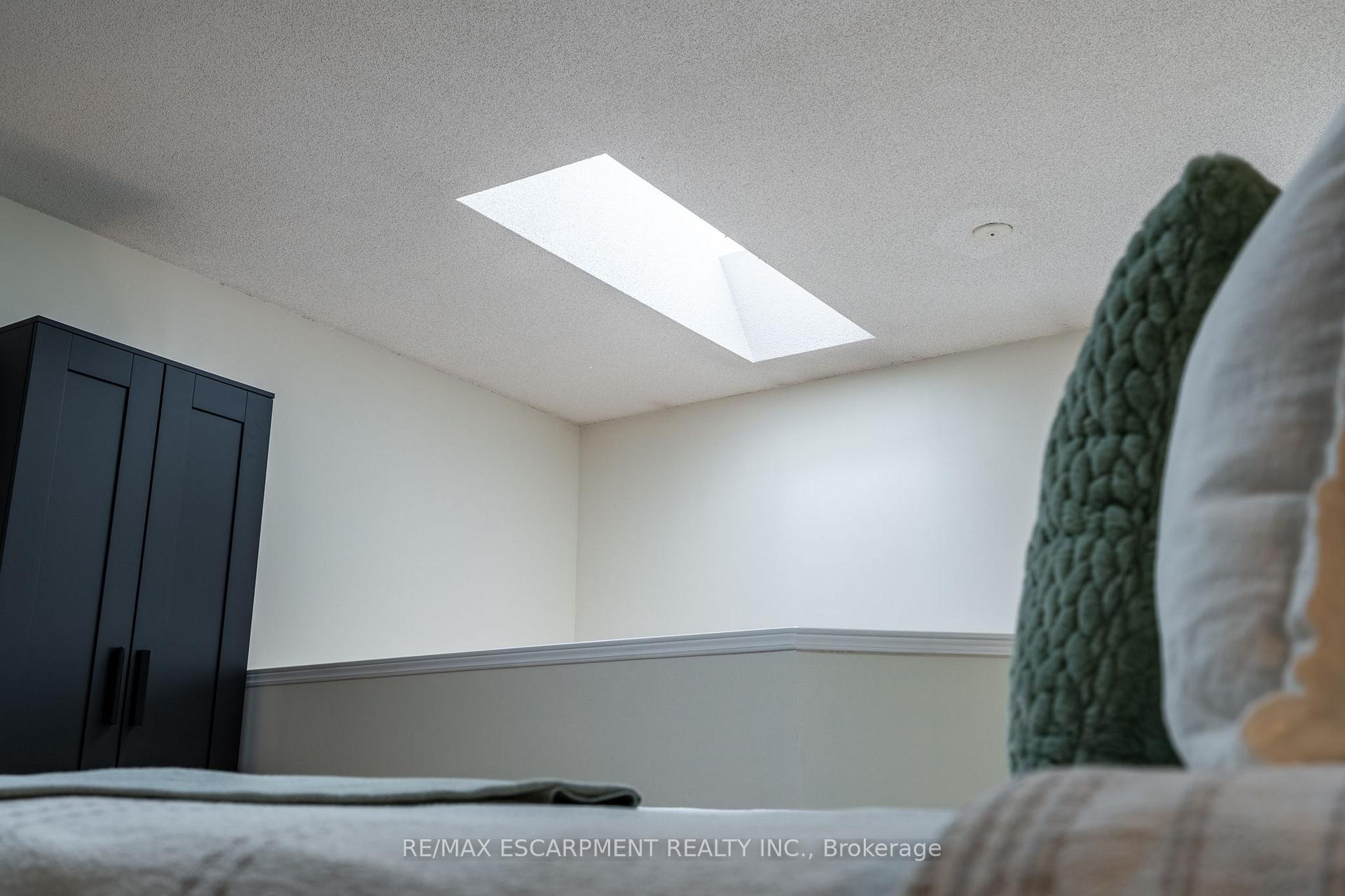 Photo 24 of Unit 235, 2075 Walkers Line, Burlington, Rose — HOMEH