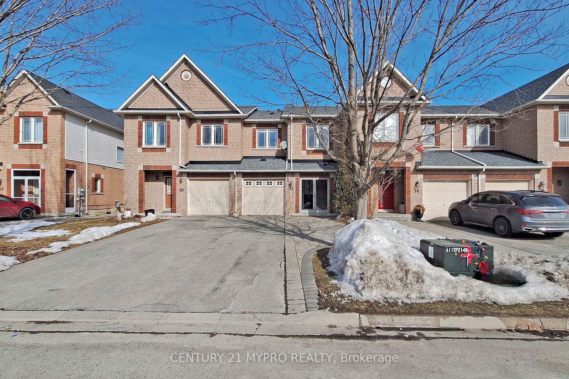 Photo 1 of 32 Bilbrough Street, Aurora, Bayview Northeast — HOMEH