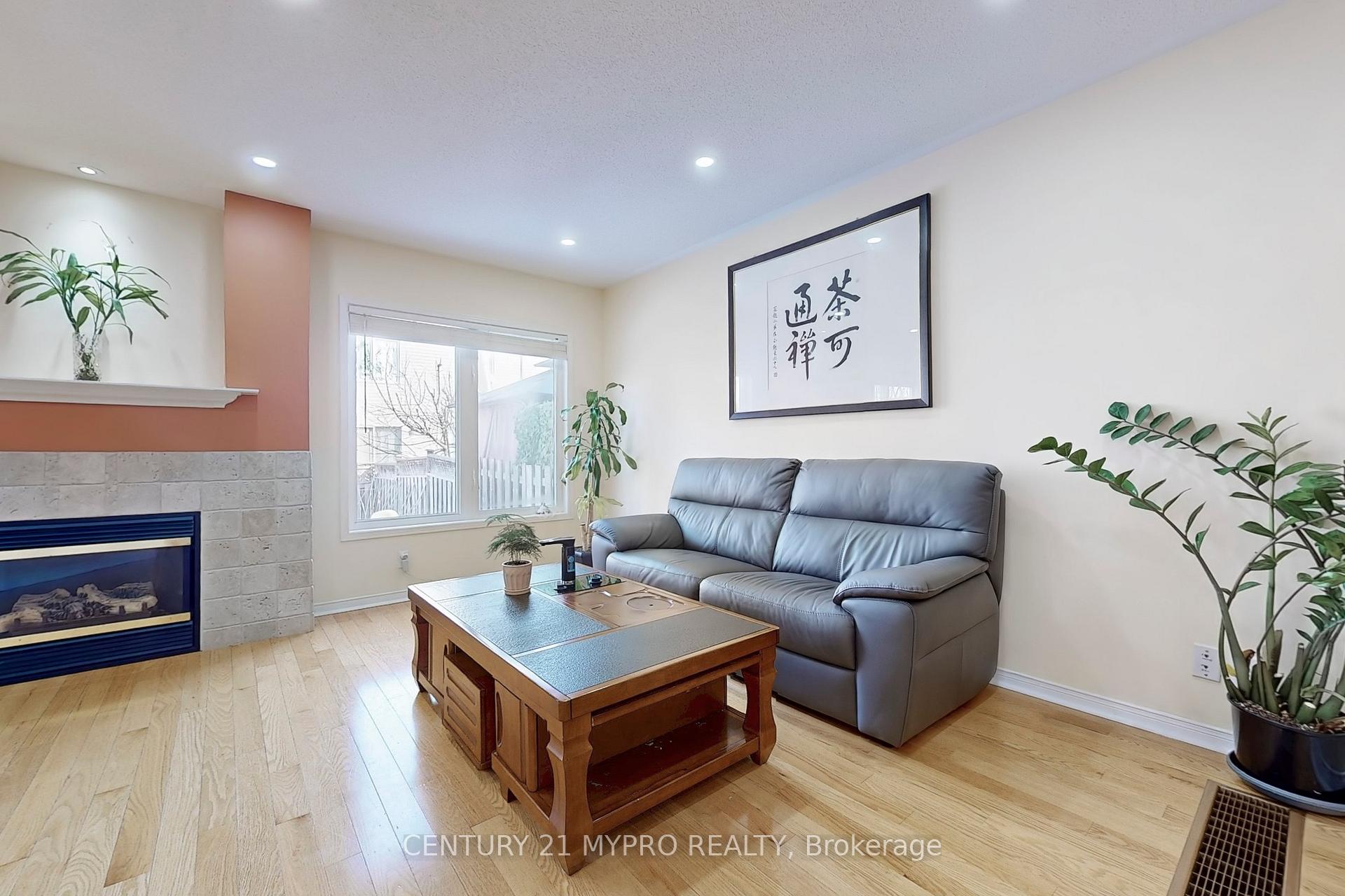 Photo 7 of 32 Bilbrough Street, Aurora, Bayview Northeast — HOMEH