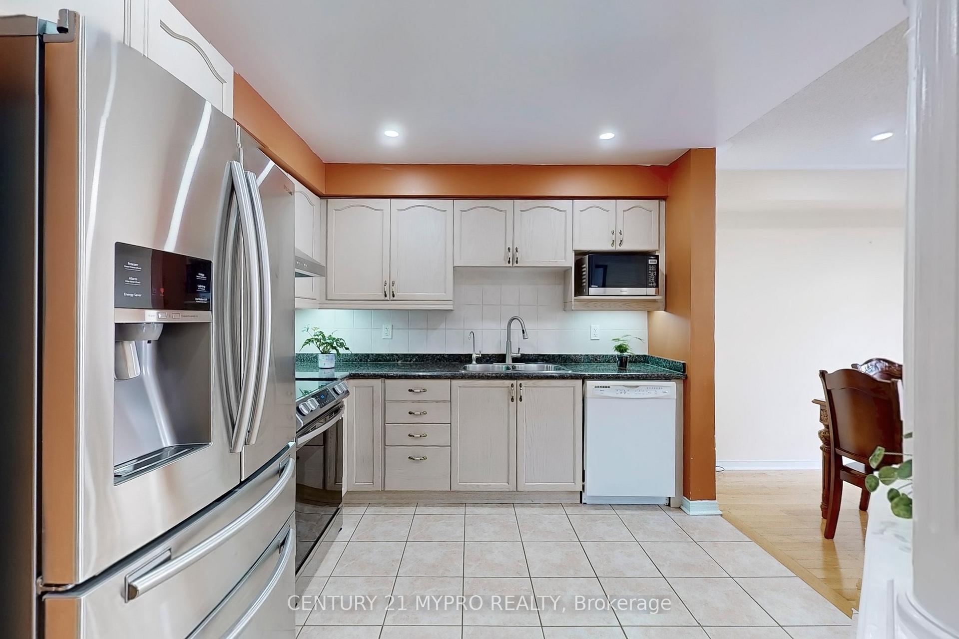 Photo 15 of 32 Bilbrough Street, Aurora, Bayview Northeast — HOMEH