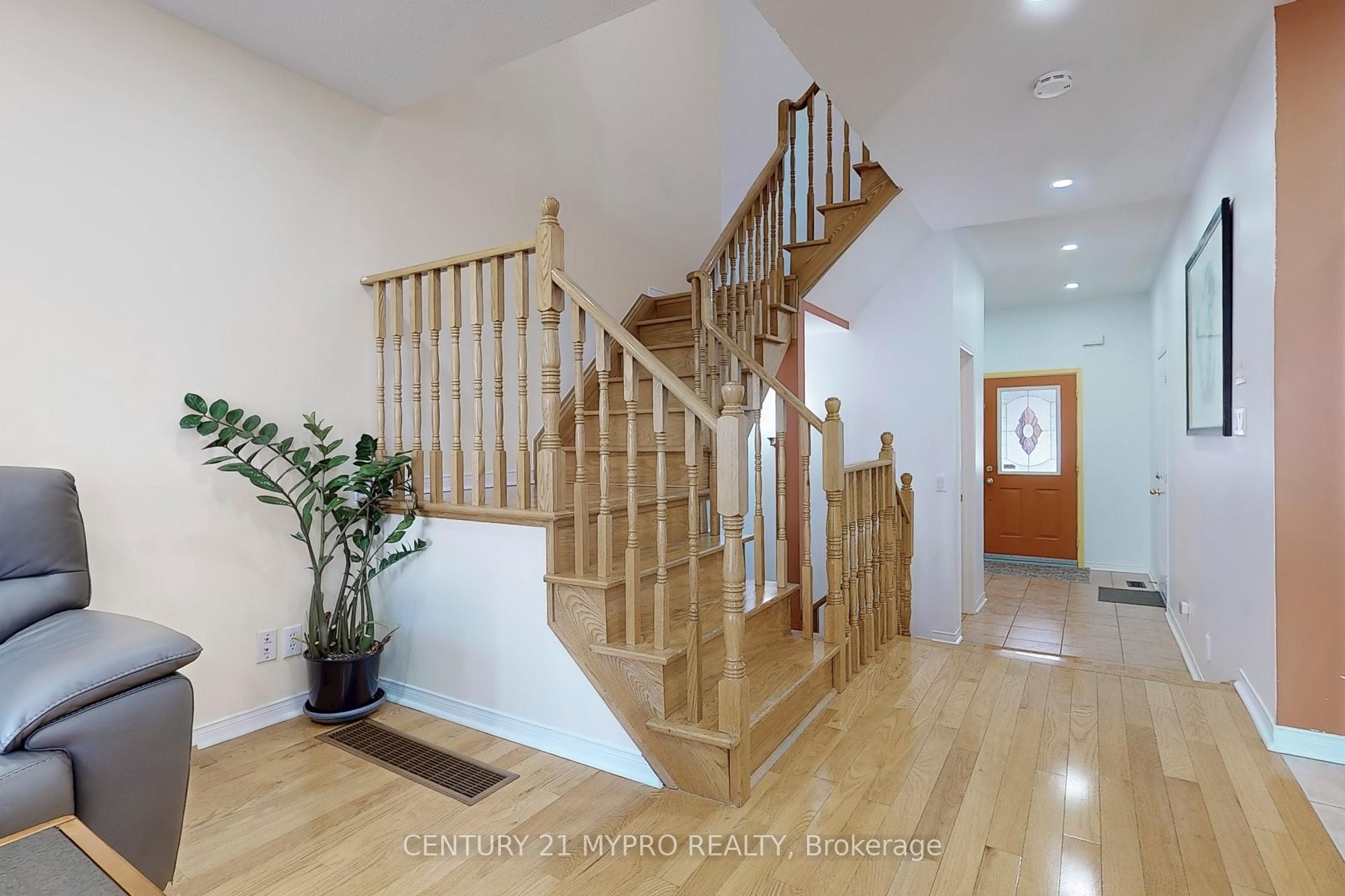 Photo 25 of 32 Bilbrough Street, Aurora, Bayview Northeast — HOMEH
