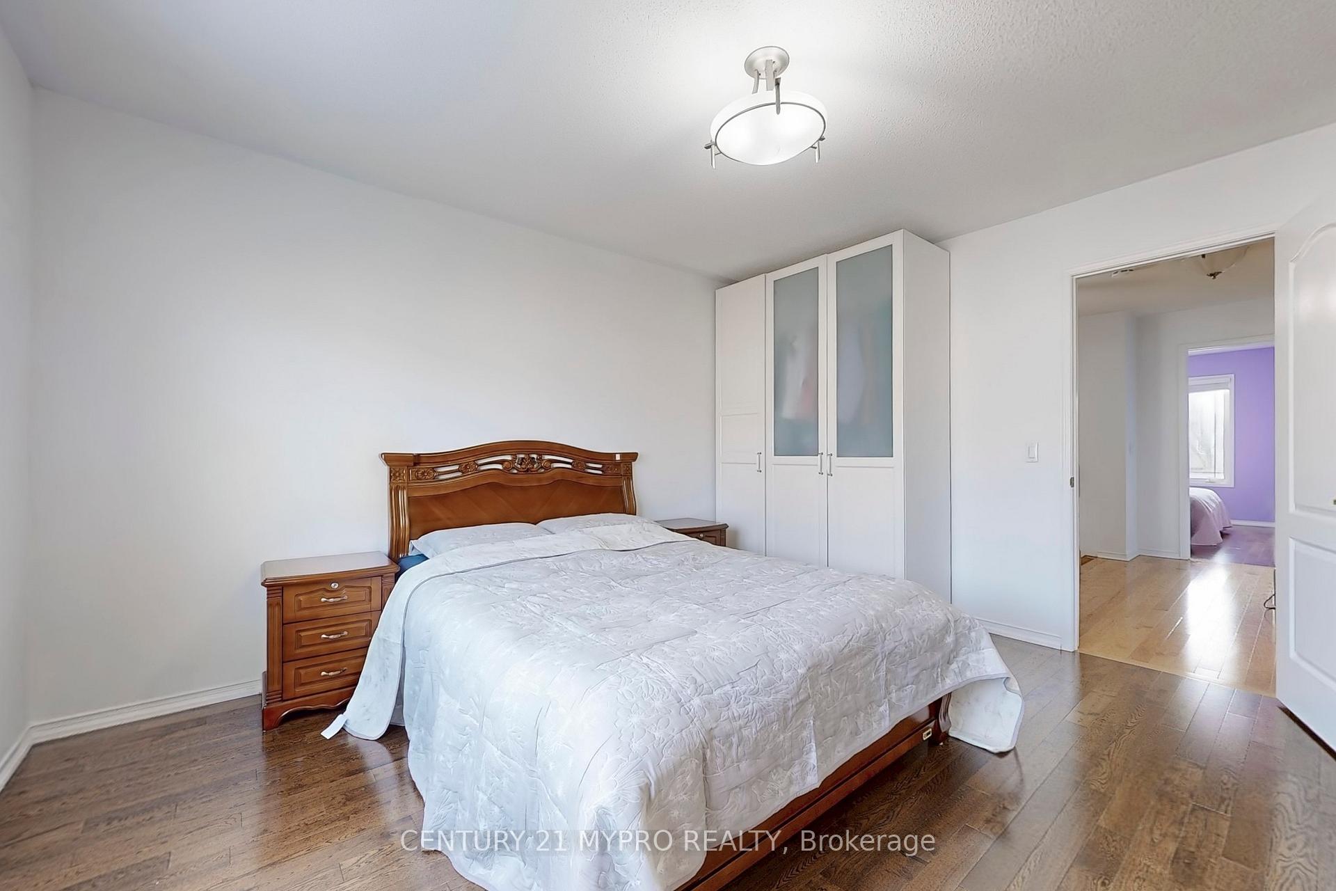 Photo 28 of 32 Bilbrough Street, Aurora, Bayview Northeast — HOMEH