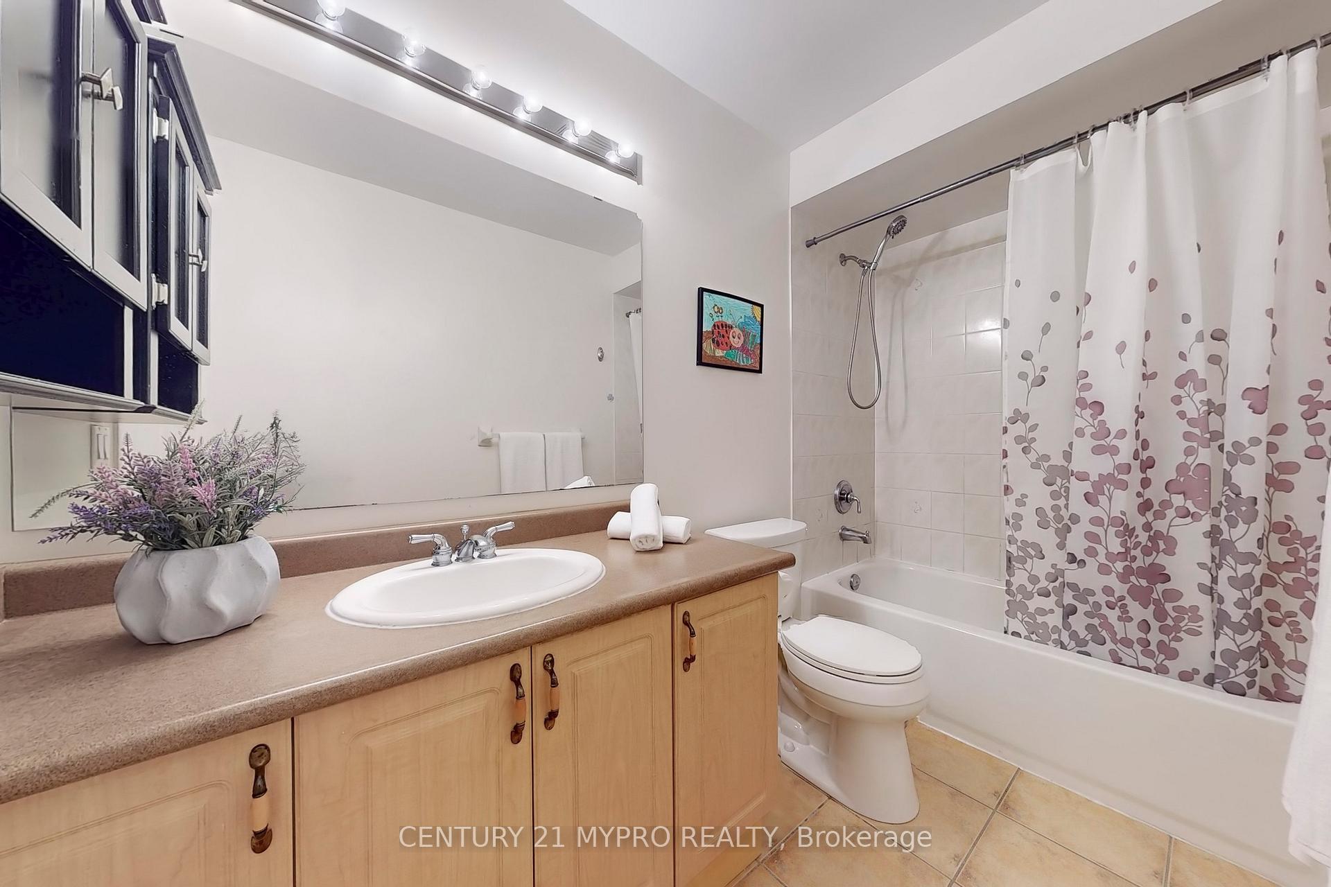 Photo 39 of 32 Bilbrough Street, Aurora, Bayview Northeast — HOMEH