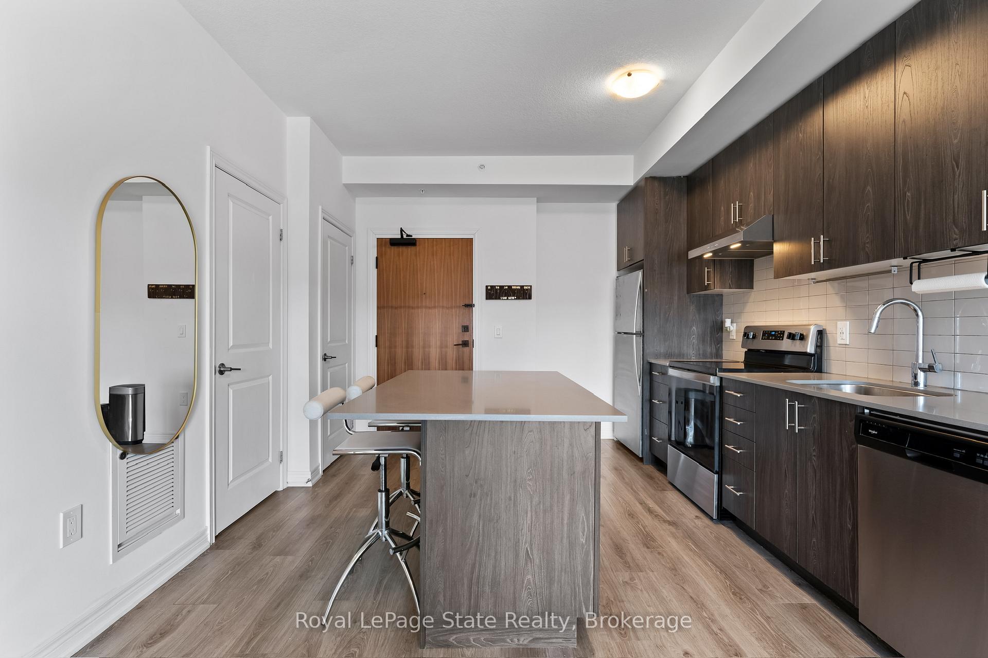 Photo 11 of Unit 315, 121 Highway 8, Hamilton, Stoney Creek — HOMEH