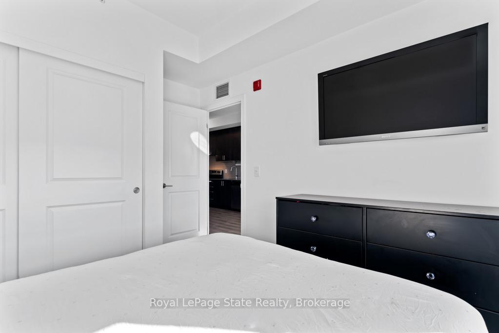 Photo 21 of Unit 315, 121 Highway 8, Hamilton, Stoney Creek — HOMEH