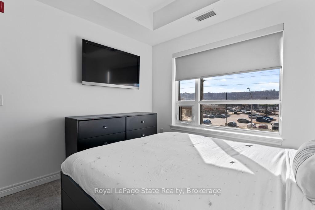 Photo 41 of Unit 315, 121 Highway 8, Hamilton, Stoney Creek — HOMEH