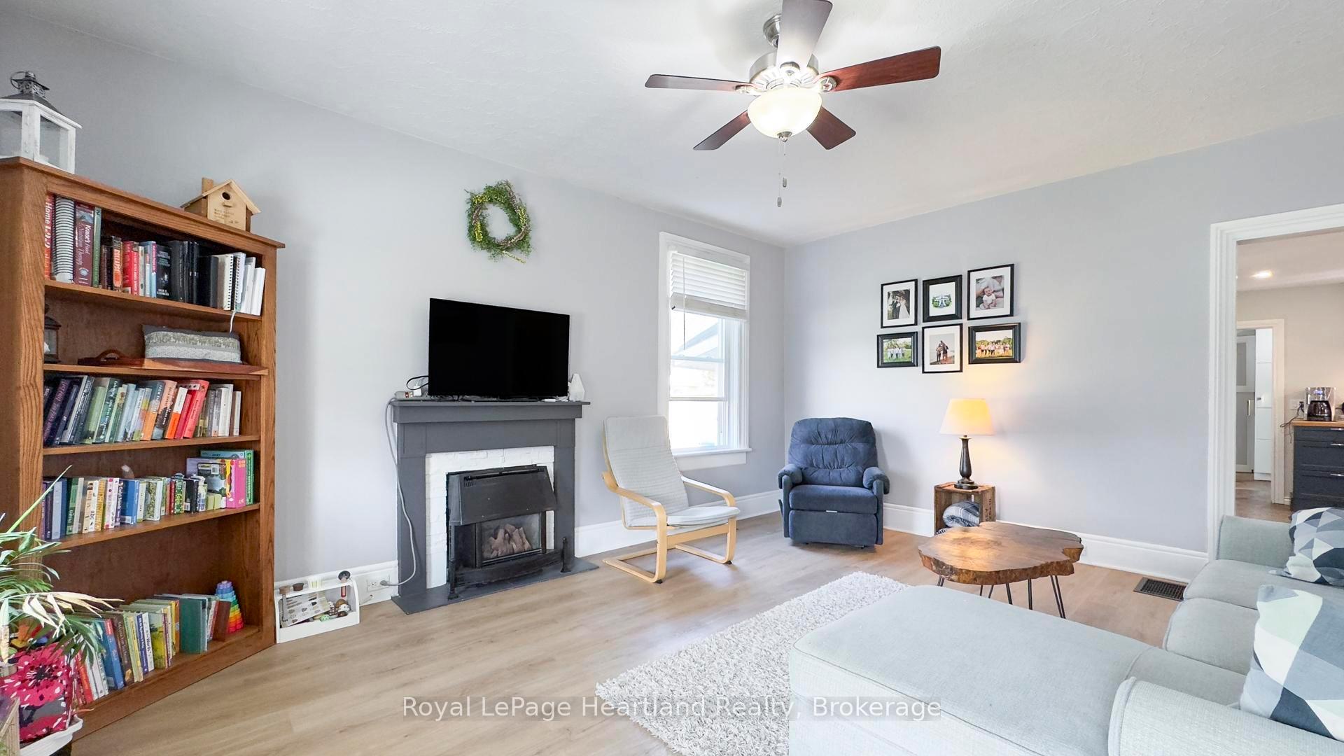 Photo 5 of 129 Orange Street S, Central Huron, Clinton — HOMEH