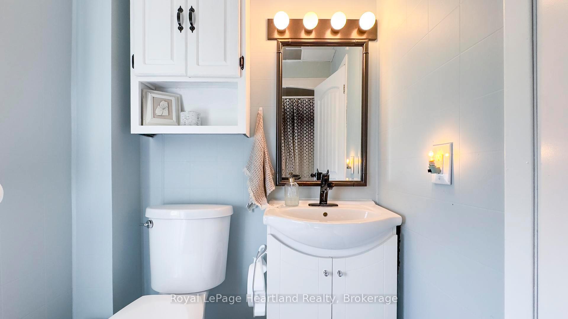 Photo 26 of 129 Orange Street S, Central Huron, Clinton — HOMEH