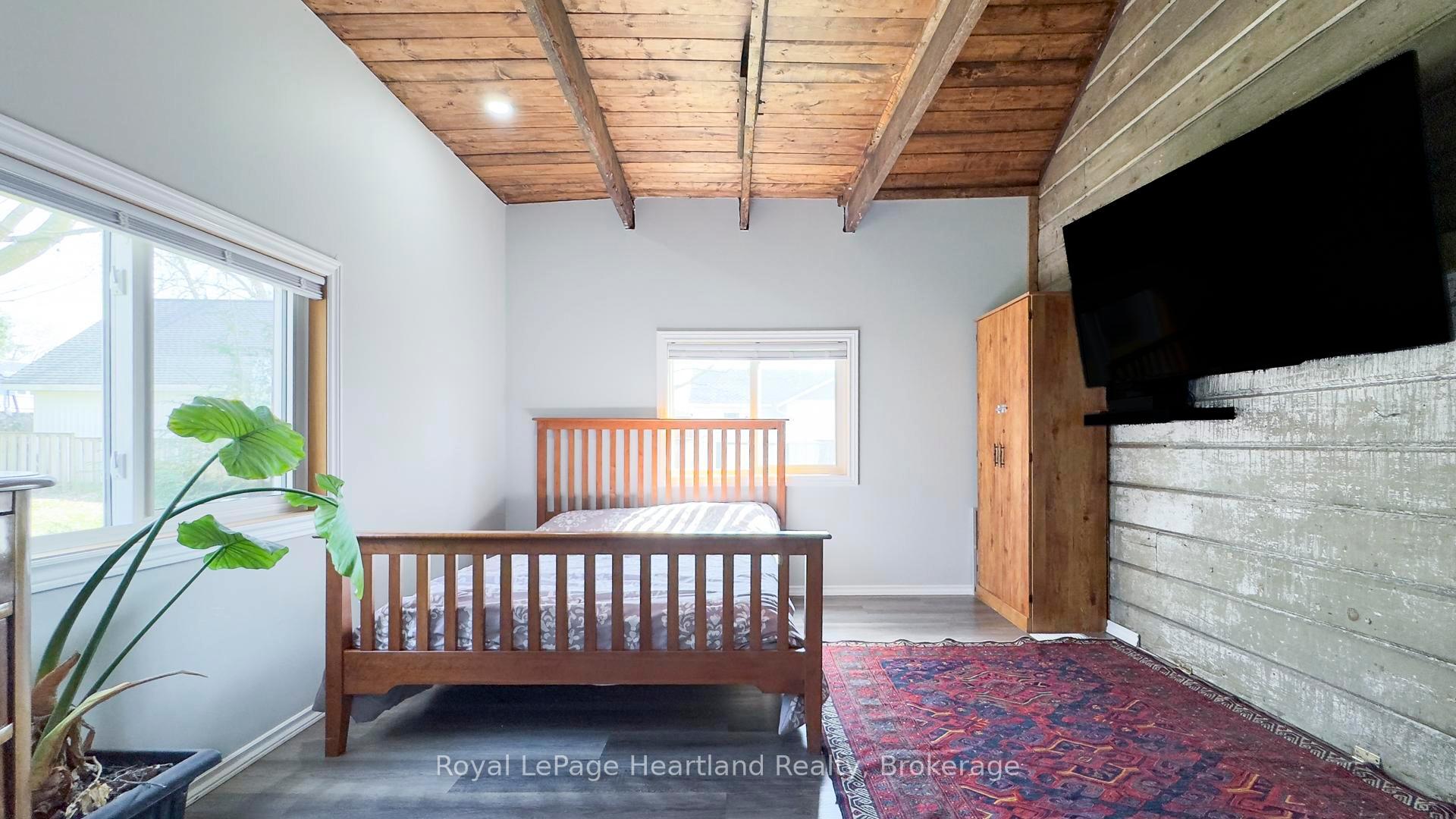 Photo 28 of 129 Orange Street S, Central Huron, Clinton — HOMEH