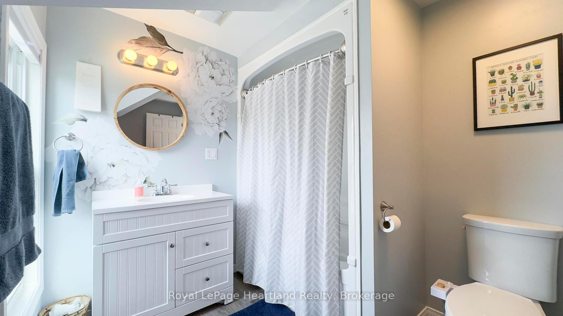 Photo 34 of 129 Orange Street S, Central Huron, Clinton — HOMEH