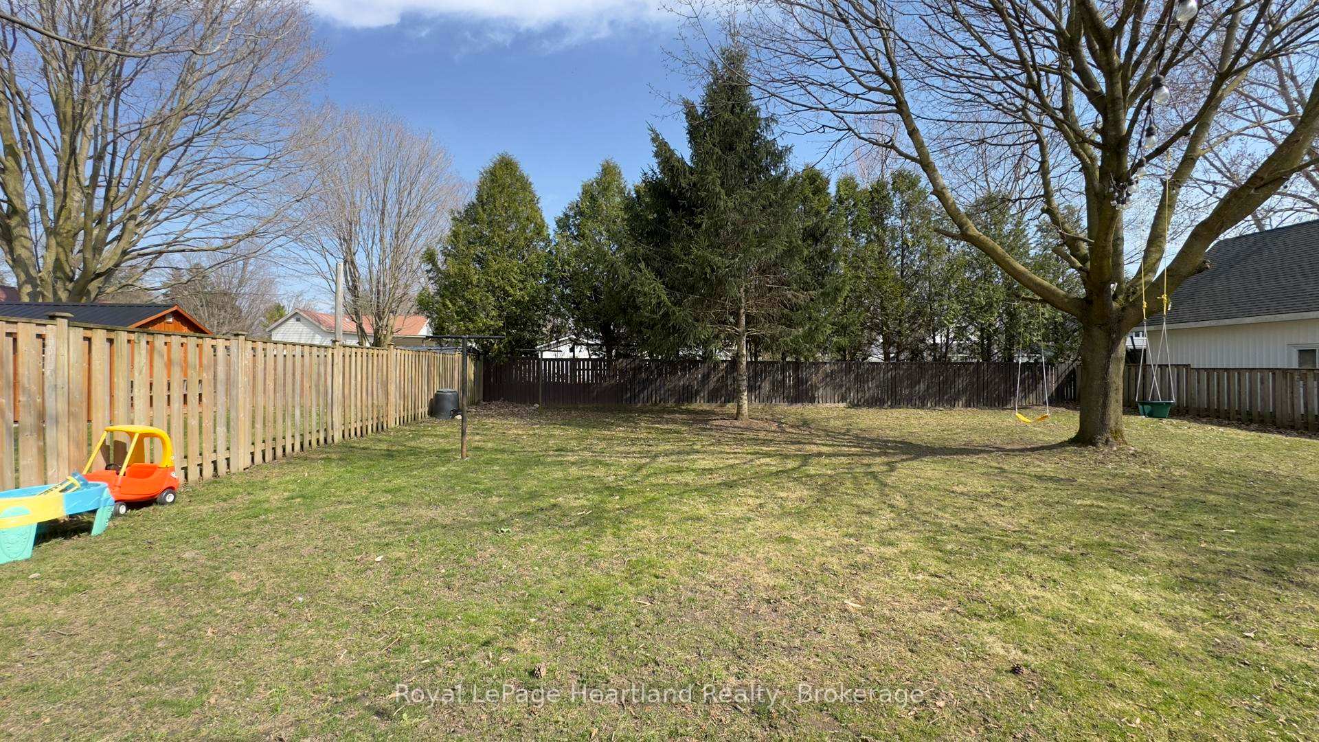 Photo 41 of 129 Orange Street S, Central Huron, Clinton — HOMEH