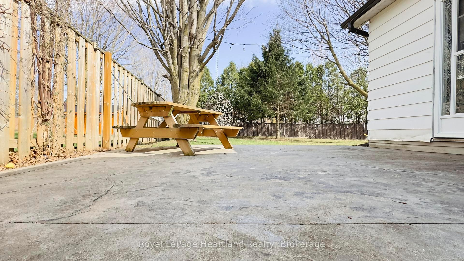 Photo 45 of 129 Orange Street S, Central Huron, Clinton — HOMEH