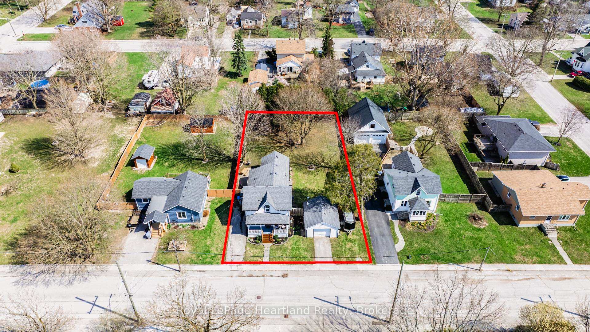 Photo 49 of 129 Orange Street S, Central Huron, Clinton — HOMEH