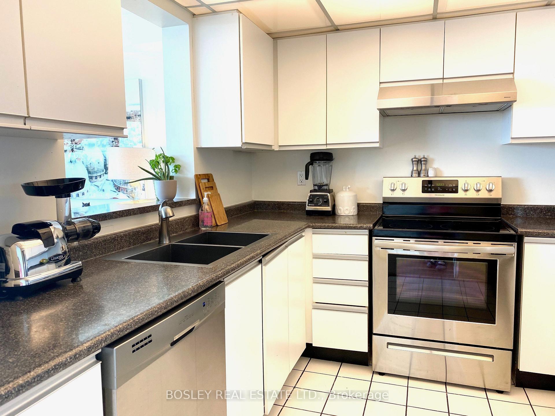 Photo 6 of Unit 601, 26 Hall Road, Halton Hills, Georgetown — HOMEH