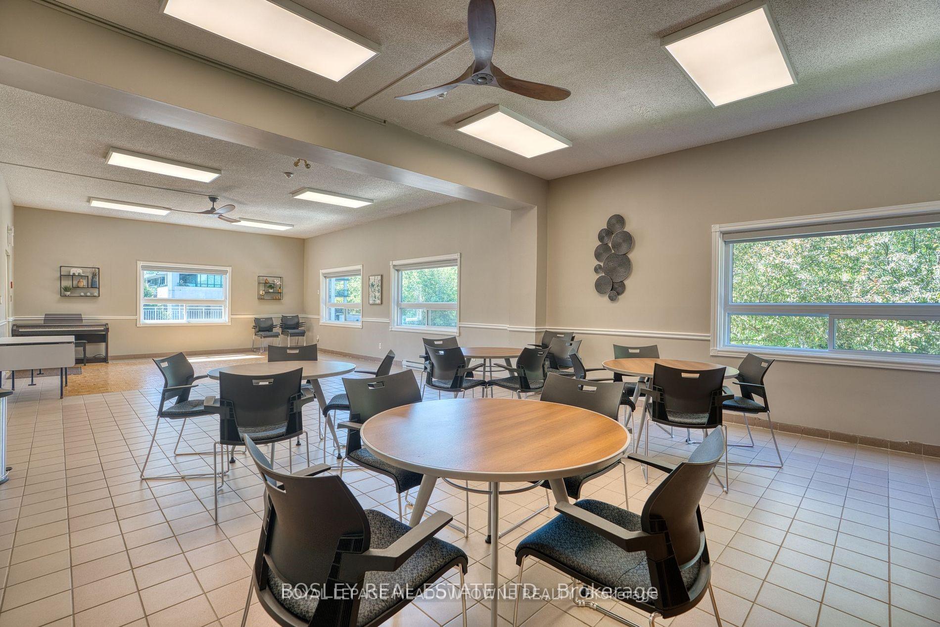 Photo 16 of Unit 601, 26 Hall Road, Halton Hills, Georgetown — HOMEH