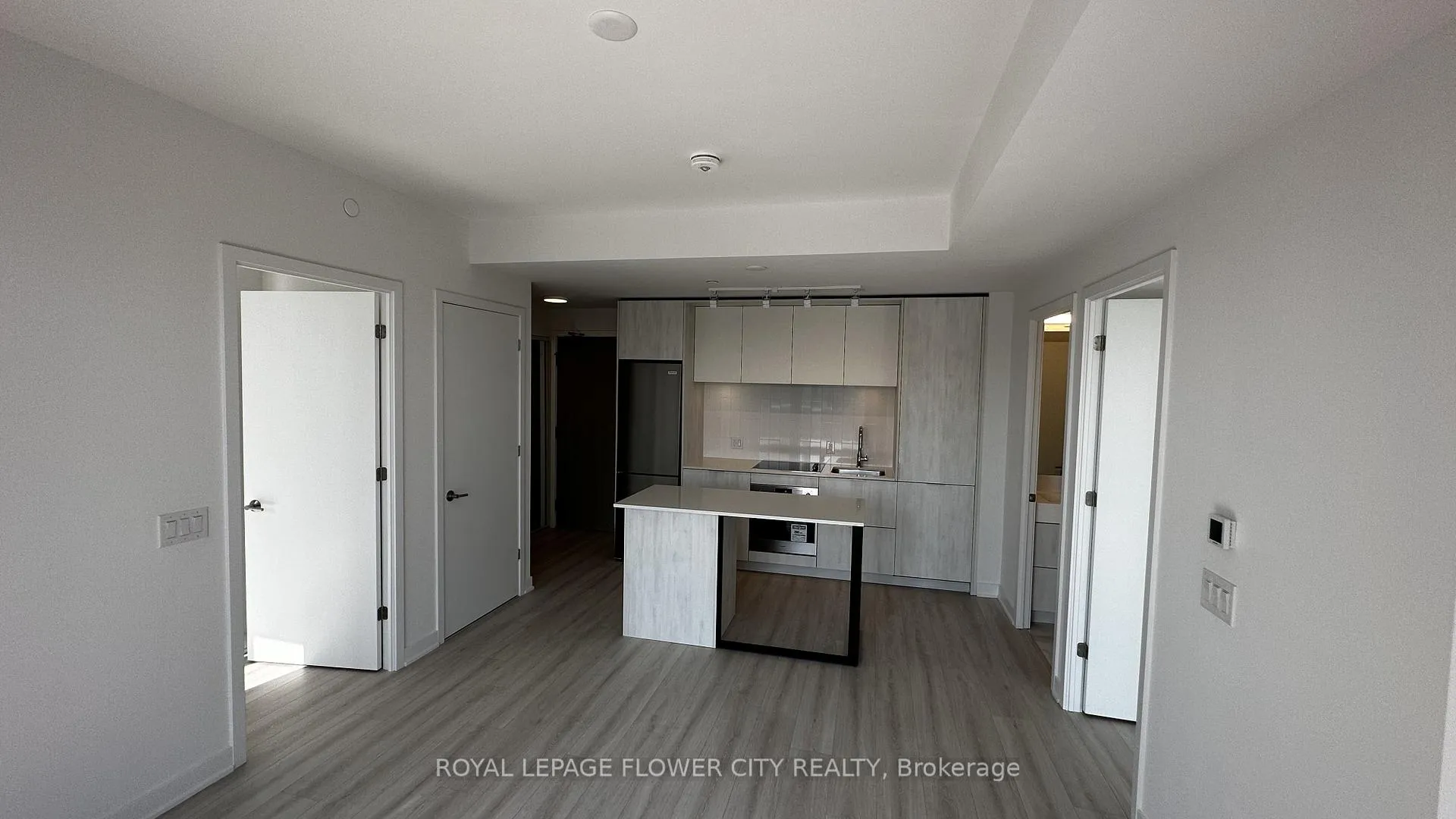 Photo 3 of Unit 2804, 130 River St Street, Toronto, Regent Park — HOMEH