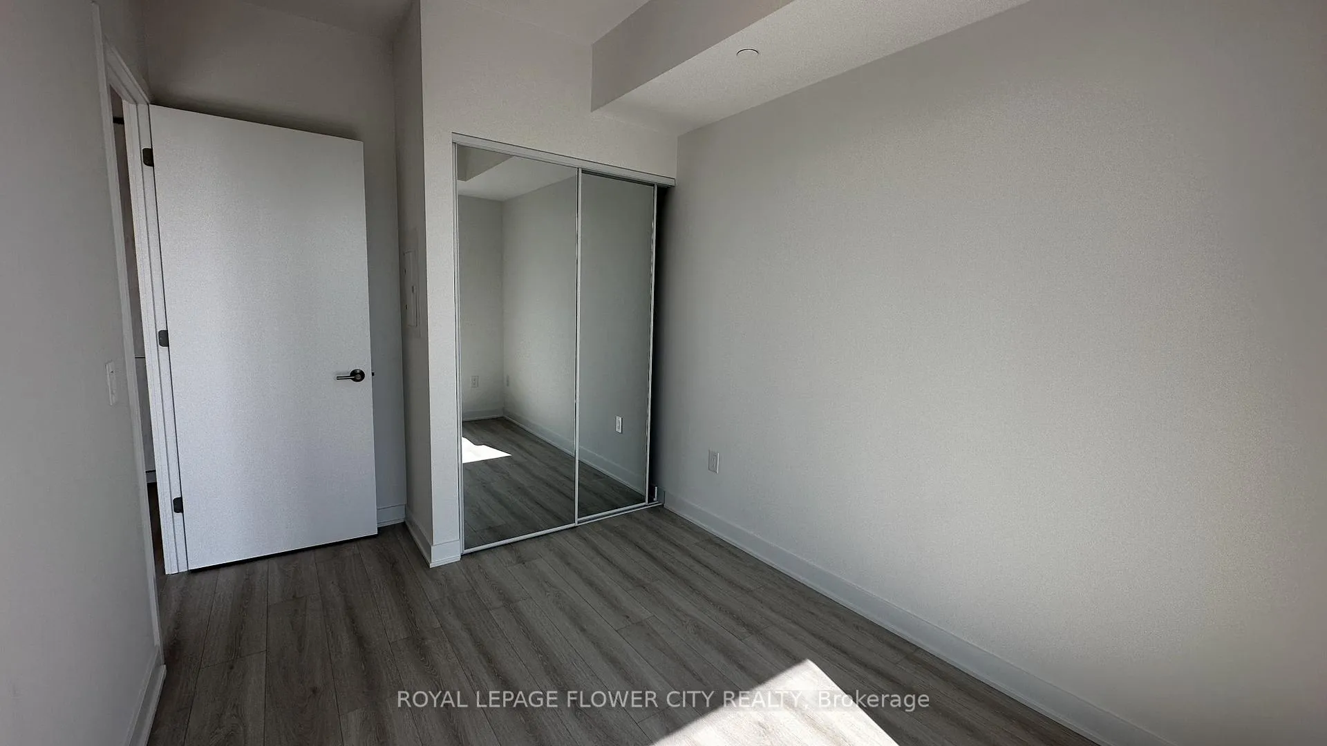 Photo 12 of Unit 2804, 130 River St Street, Toronto, Regent Park — HOMEH