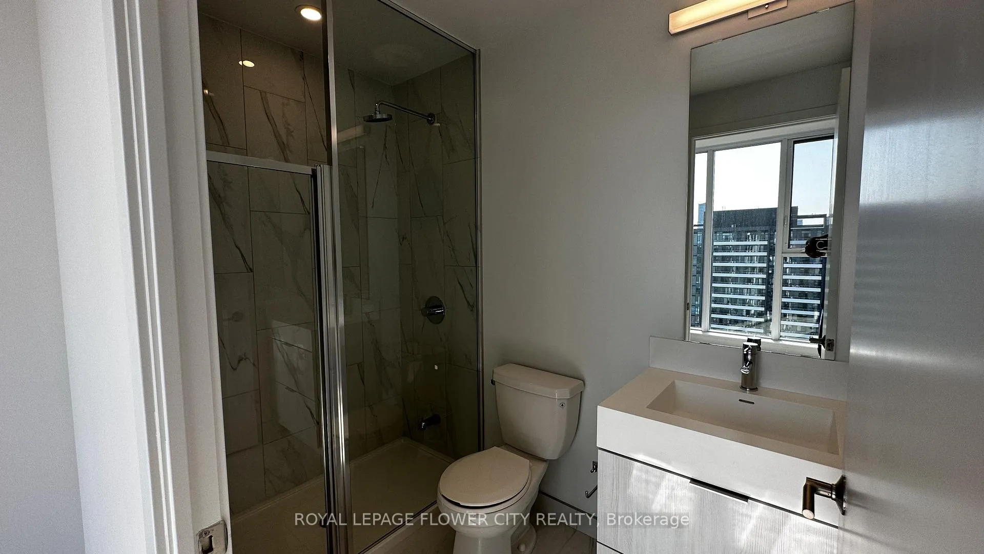 Photo 16 of Unit 2804, 130 River St Street, Toronto, Regent Park — HOMEH