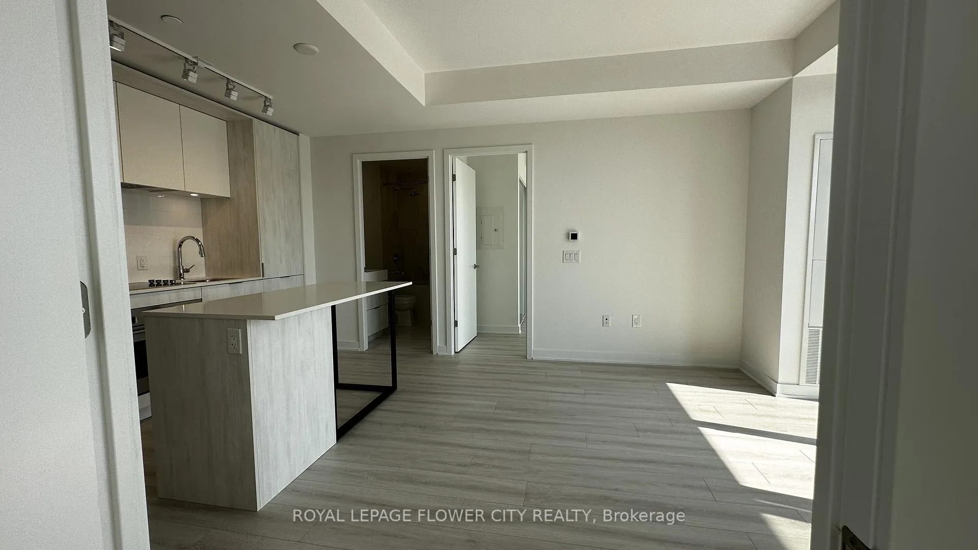 Photo 19 of Unit 2804, 130 River St Street, Toronto, Regent Park — HOMEH