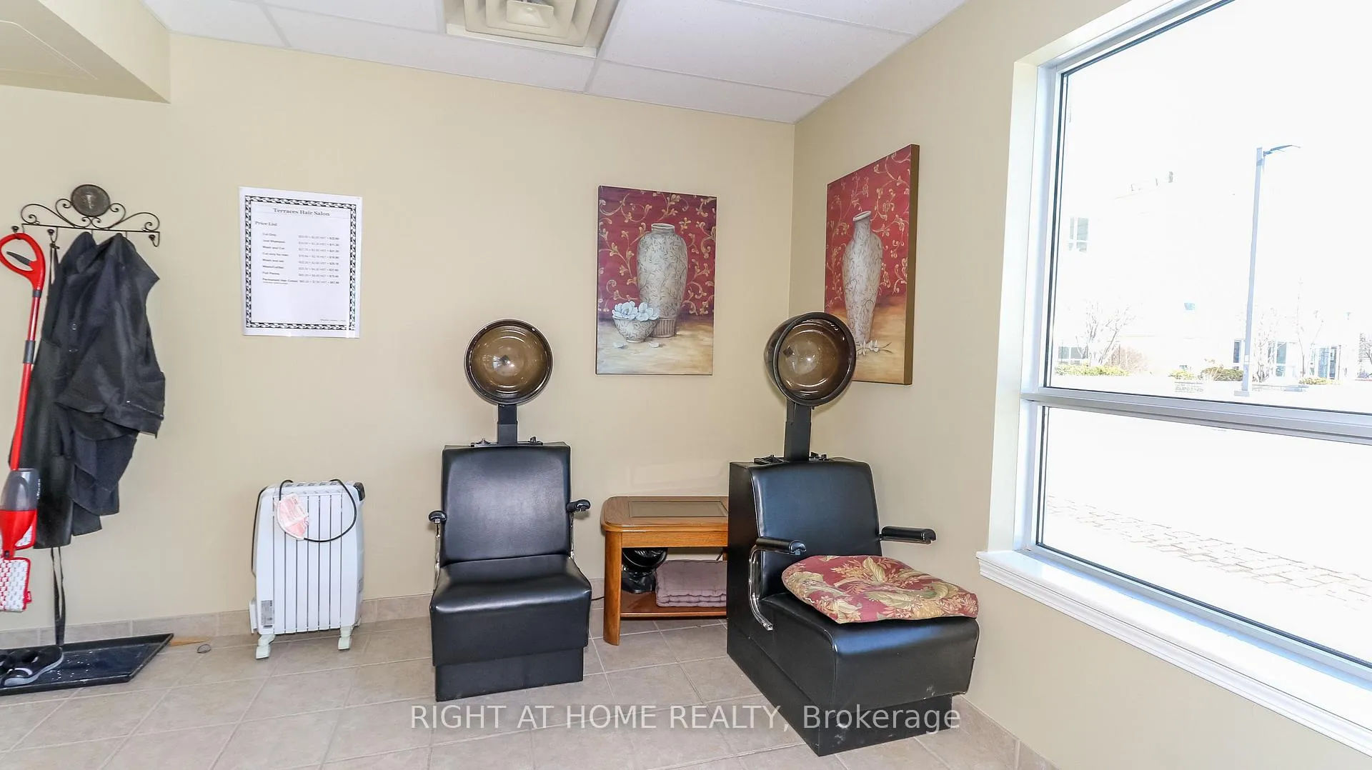 Photo 22 of Unit 101, 90 Dean Avenue, Barrie, Painswick South — HOMEH