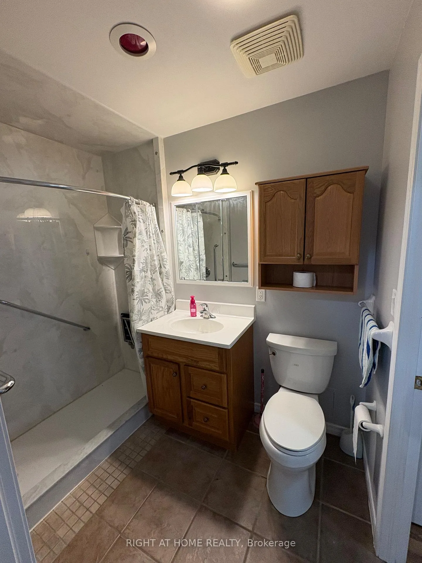 Photo 29 of Unit 101, 90 Dean Avenue, Barrie, Painswick South — HOMEH