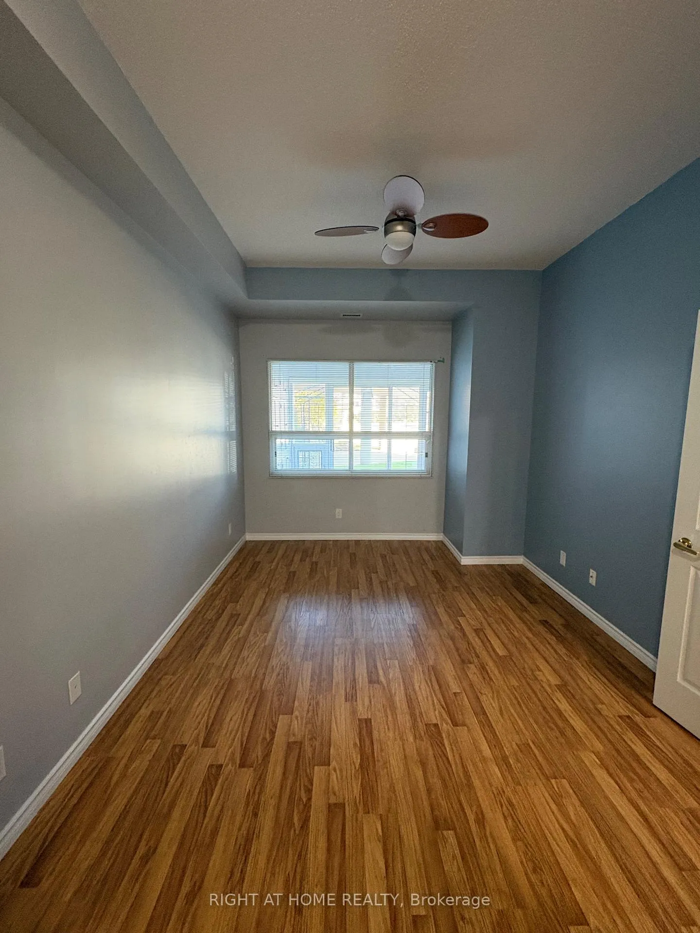 Photo 31 of Unit 101, 90 Dean Avenue, Barrie, Painswick South — HOMEH